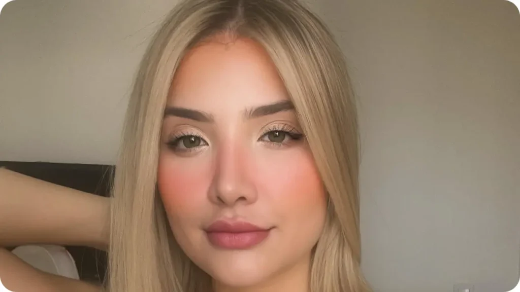 Aline Farias on ero me